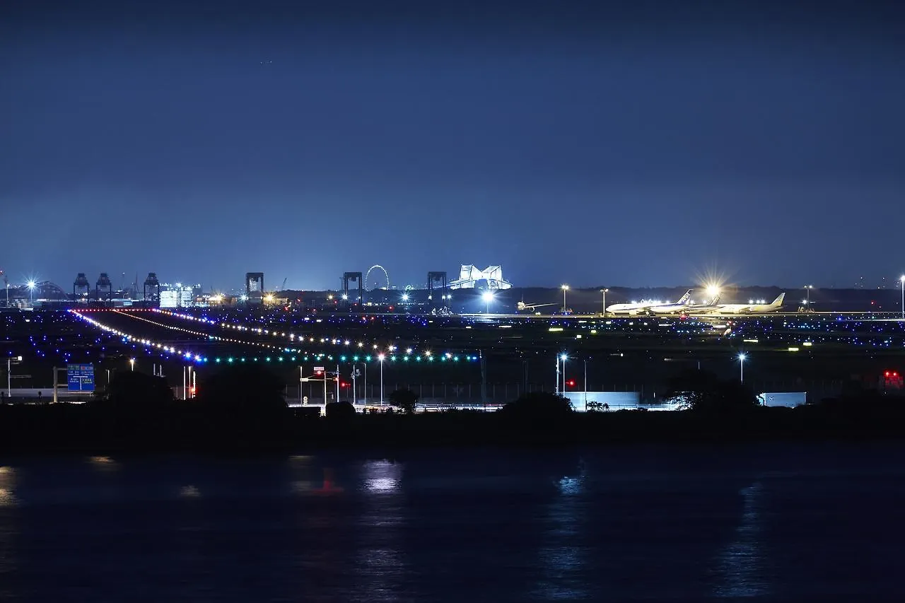 Kawasaki King Skyfront Tokyu Rei Hotel
